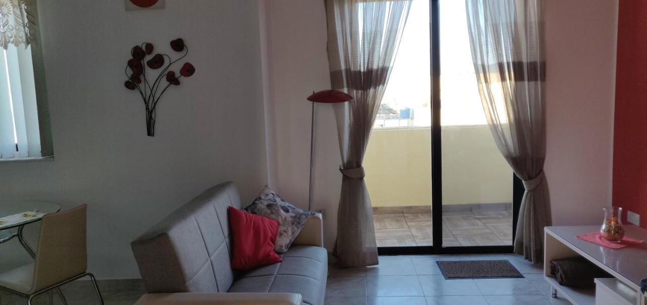 Panoramic Penthouse In Marsascala Which Enjoys Sea And Country Views Διαμέρισμα Marsaskala Εξωτερικό φωτογραφία