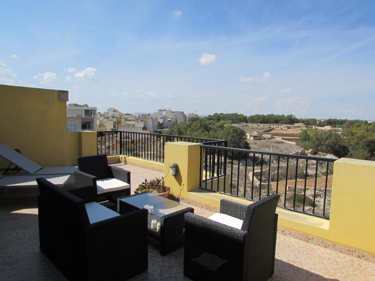 Panoramic Penthouse In Marsascala Which Enjoys Sea And Country Views Διαμέρισμα Marsaskala Εξωτερικό φωτογραφία