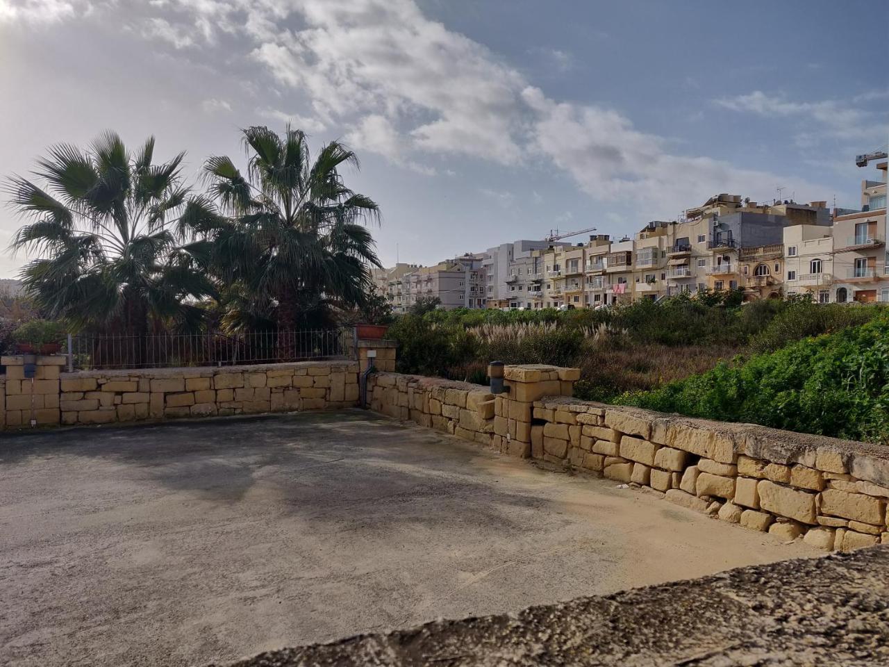 Panoramic Penthouse In Marsascala Which Enjoys Sea And Country Views Διαμέρισμα Marsaskala Εξωτερικό φωτογραφία