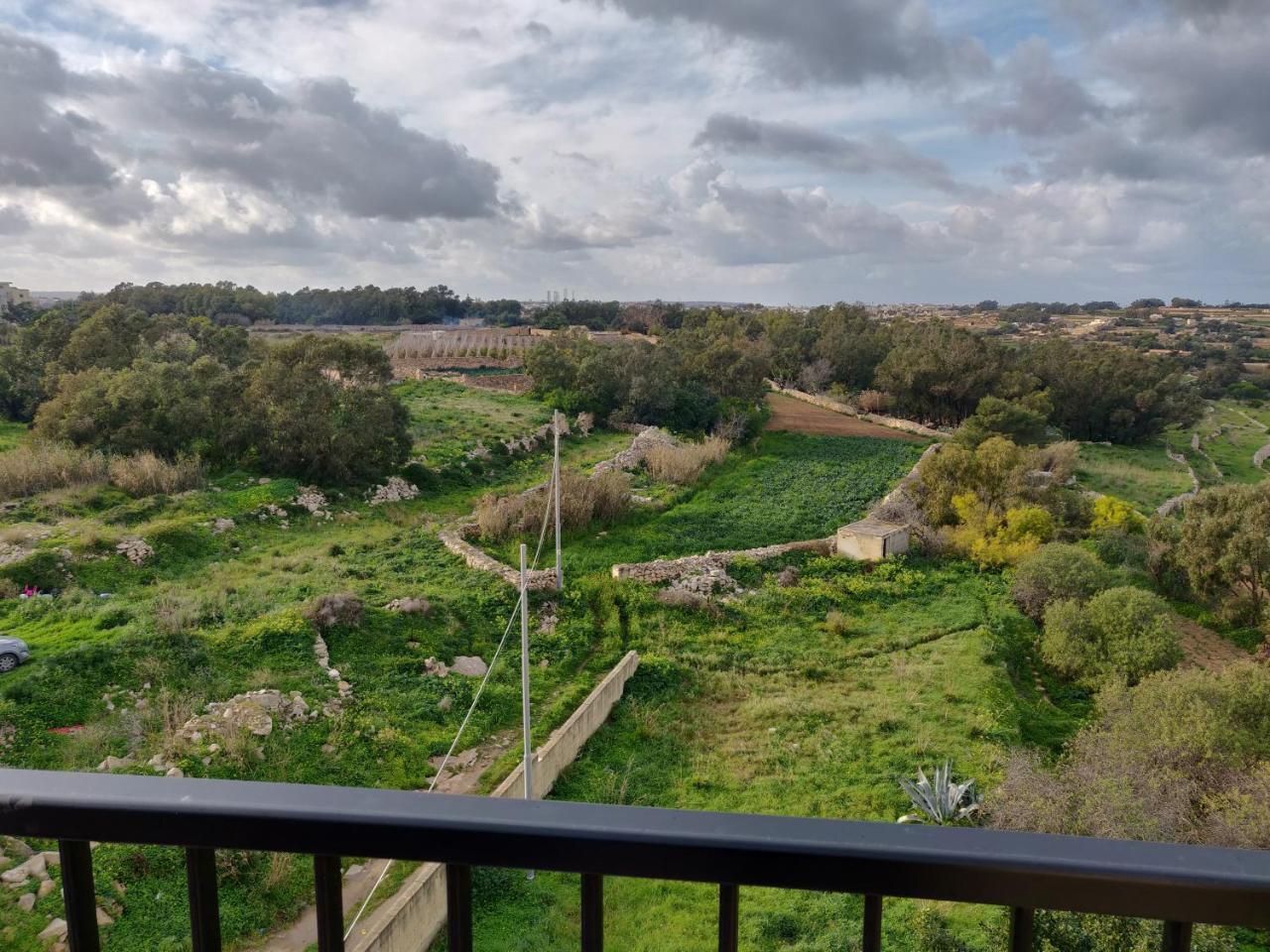 Panoramic Penthouse In Marsascala Which Enjoys Sea And Country Views Διαμέρισμα Marsaskala Εξωτερικό φωτογραφία